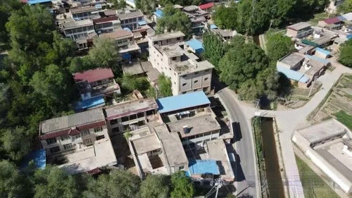 नवीनतम कंपनी समाचार के बारे में MYUAV ड्रोन की मदद से, कचरे के लिए कोई छिपने की जगह नहीं है